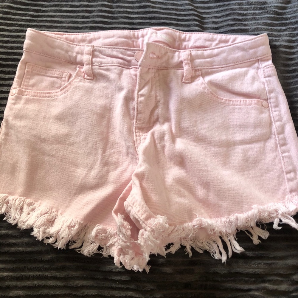 Light pink shorts!